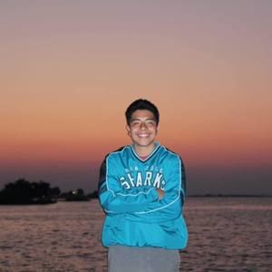 Meet your Posher, Carlos